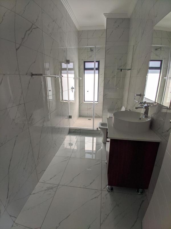 4 Bedroom Property for Sale in Kidds Beach Eastern Cape